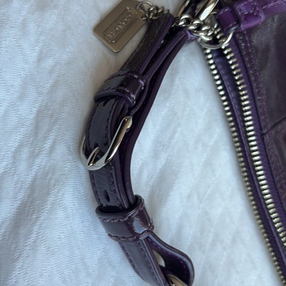 Coach Purple Patent Leather Bag - Picture 7 of 9